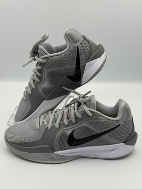 Nike Giannis Immortality 4 Youth Size 6 Gray Black Basketball Shoes